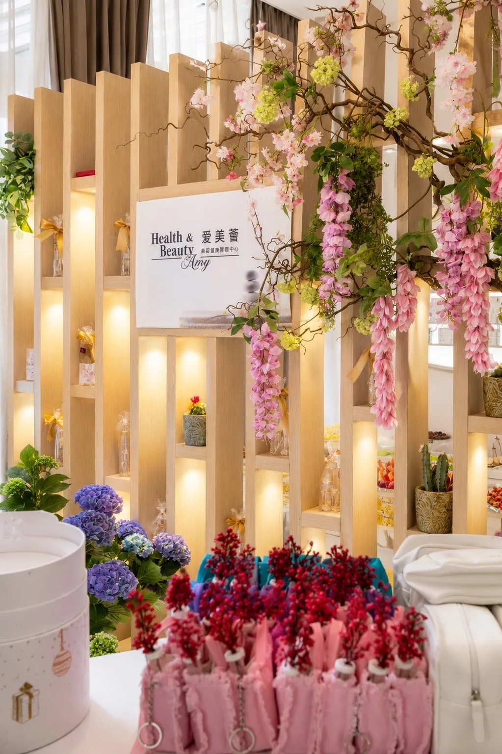 L'ingresso con i fiori